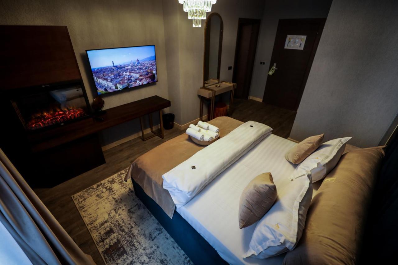 Elexus Apartments 波亚纳布拉索夫 外观 照片