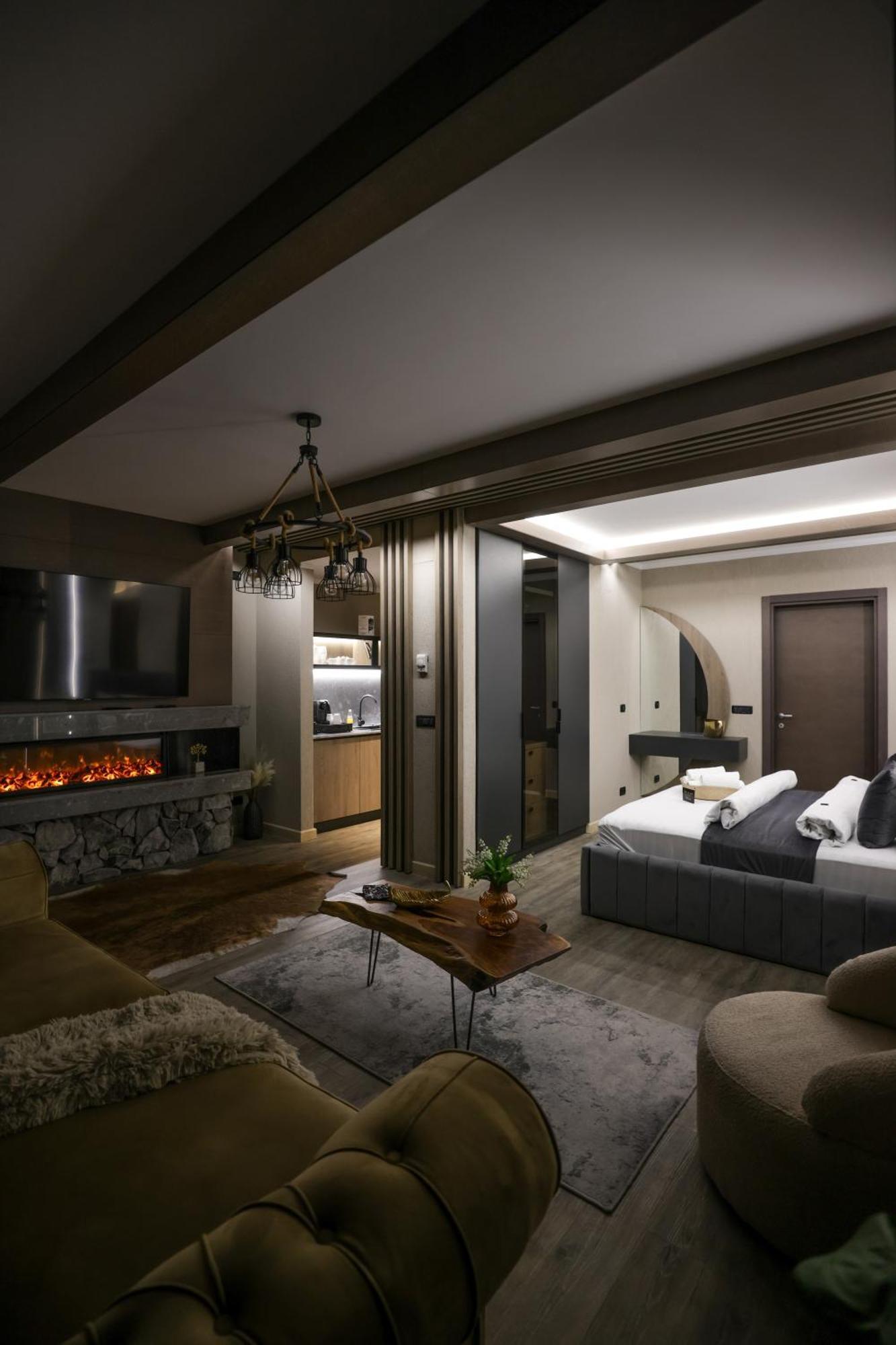 Elexus Apartments 波亚纳布拉索夫 外观 照片