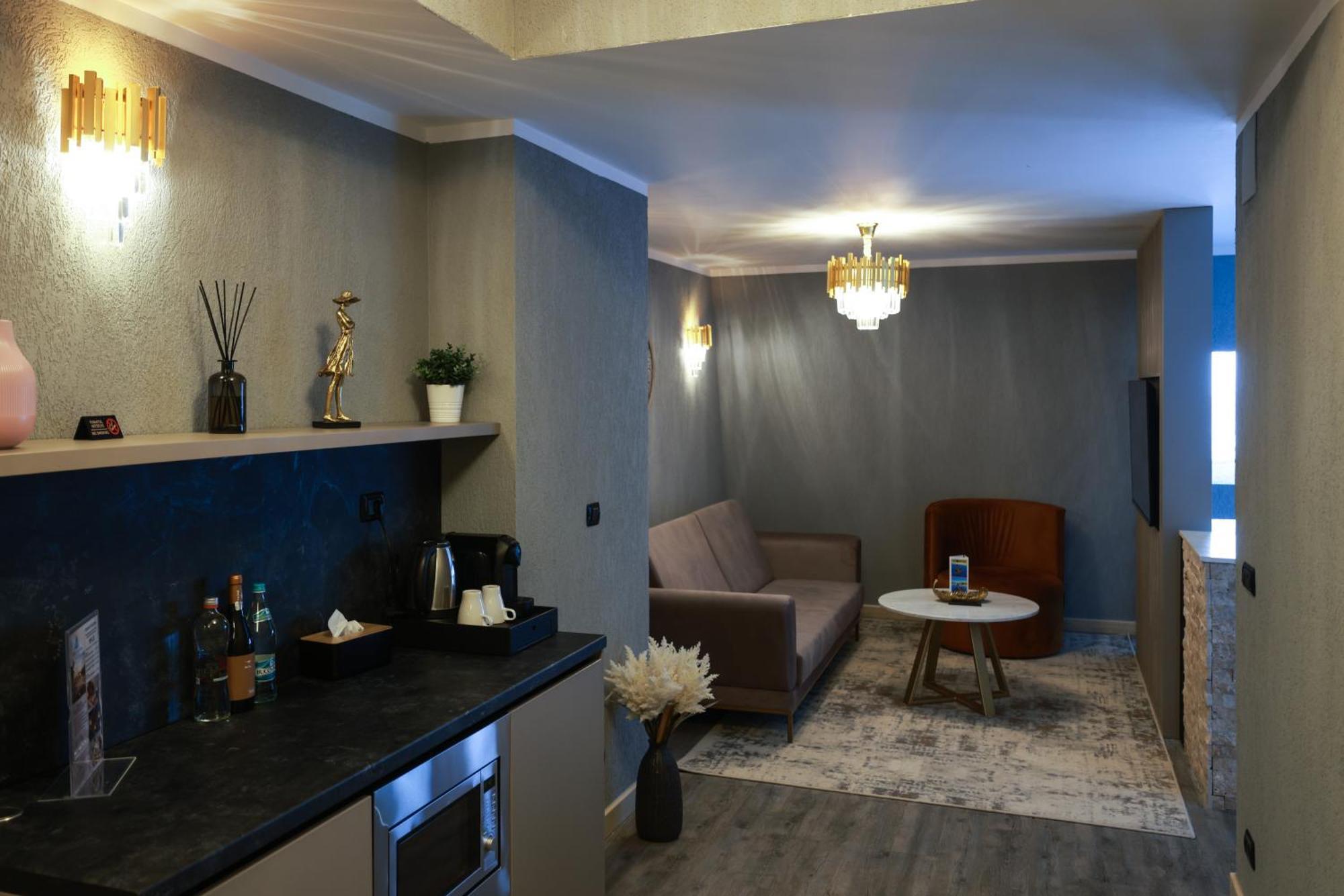 Elexus Apartments 波亚纳布拉索夫 外观 照片